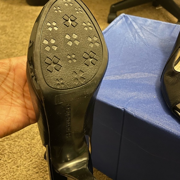 Naturalizer Black Leather Peep Heels - Picture 4 of 5